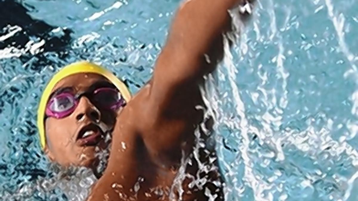 Srihari and Dhinidhi among the participants in National aquatics championships