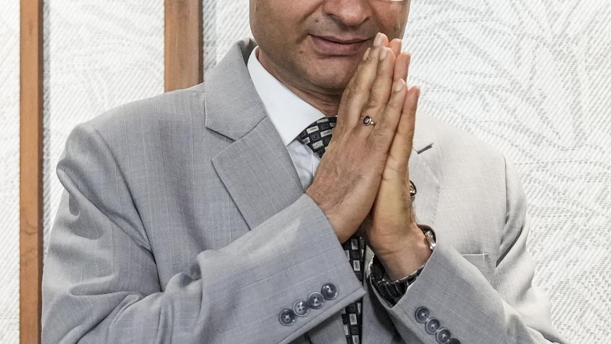 Global economic situation fragile and fluid, monetary policy left with limited space to support growth: Malhotra